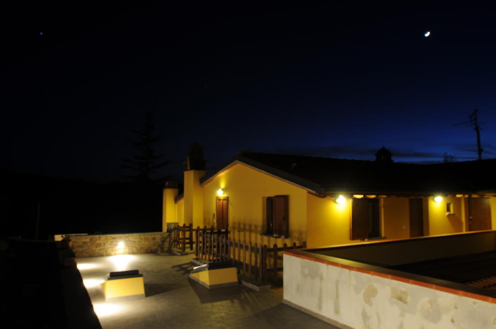 Agriturismo Borgo Nuovo Di Mulinelli Арецо Екстериор снимка
