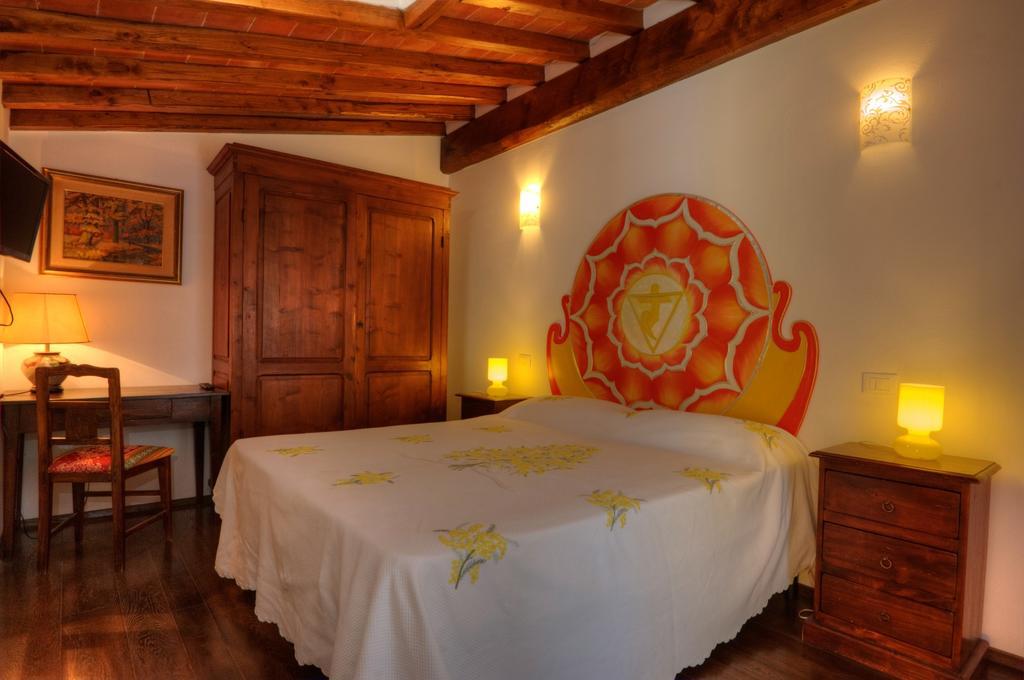 Agriturismo Borgo Nuovo Di Mulinelli Арецо Екстериор снимка