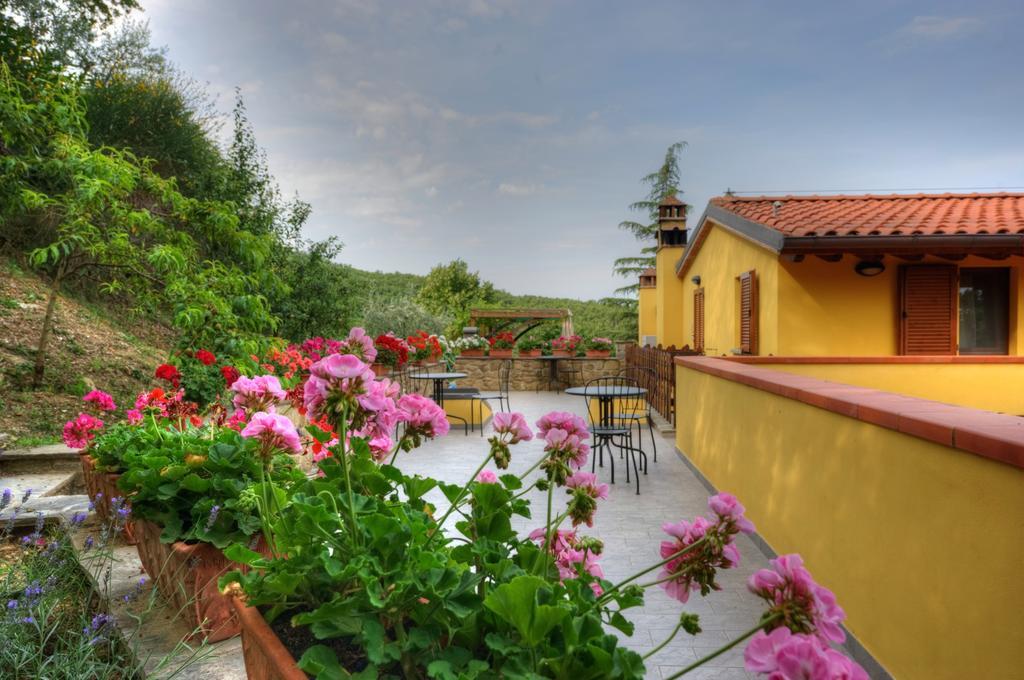 Agriturismo Borgo Nuovo Di Mulinelli Арецо Екстериор снимка