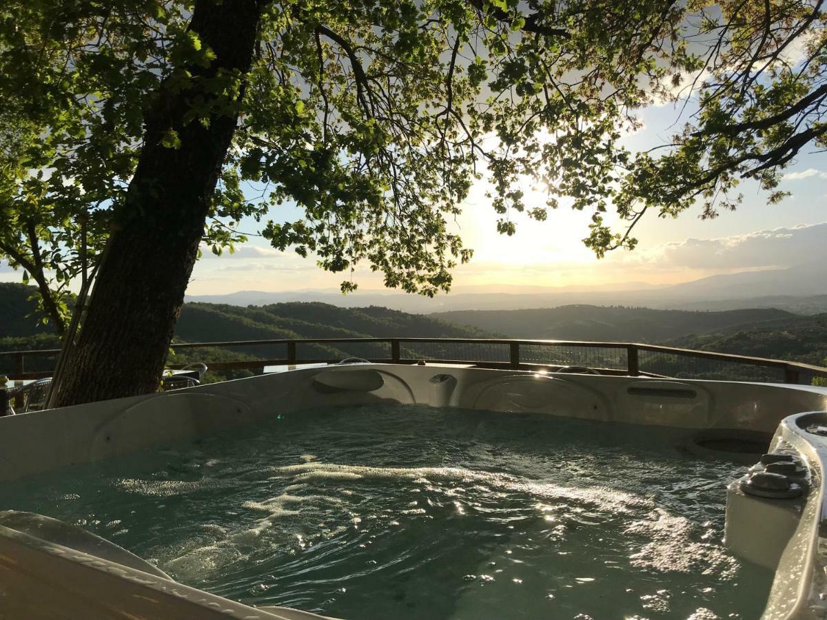 Agriturismo Borgo Nuovo Di Mulinelli Арецо Екстериор снимка